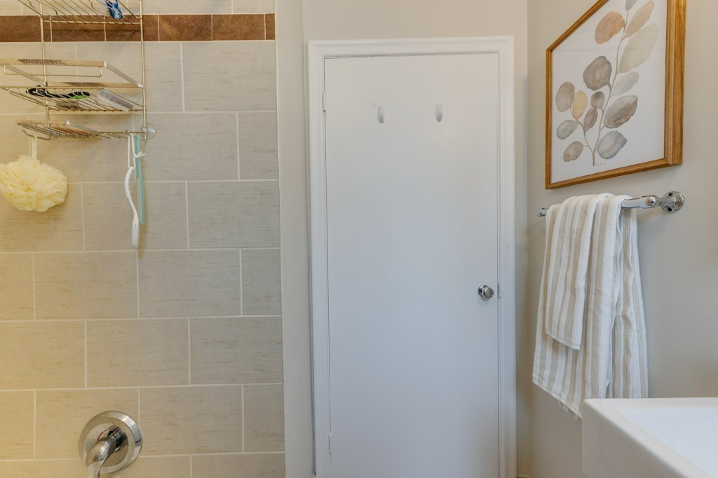 225 Woodville Avenue - Photo 21
