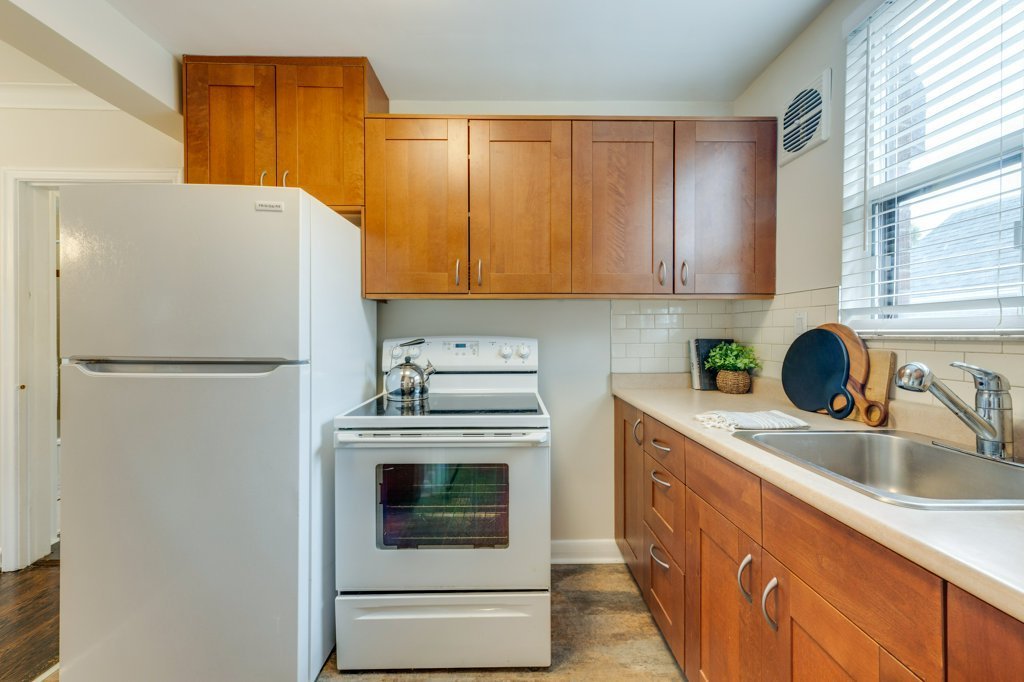 225 Woodville Avenue - Photo 14