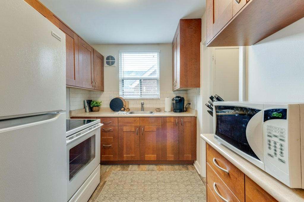225 Woodville Avenue - Photo 13