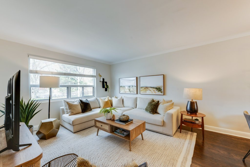 225 Woodville Avenue - Photo 1