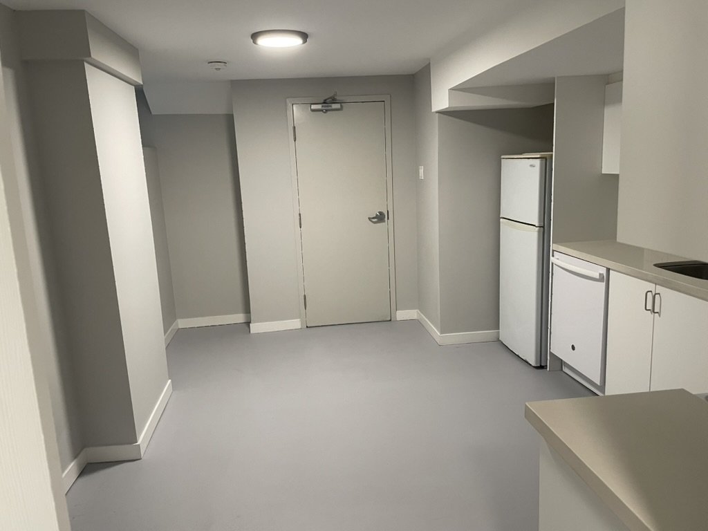 54 Oakcrest Avenue - Photo 1