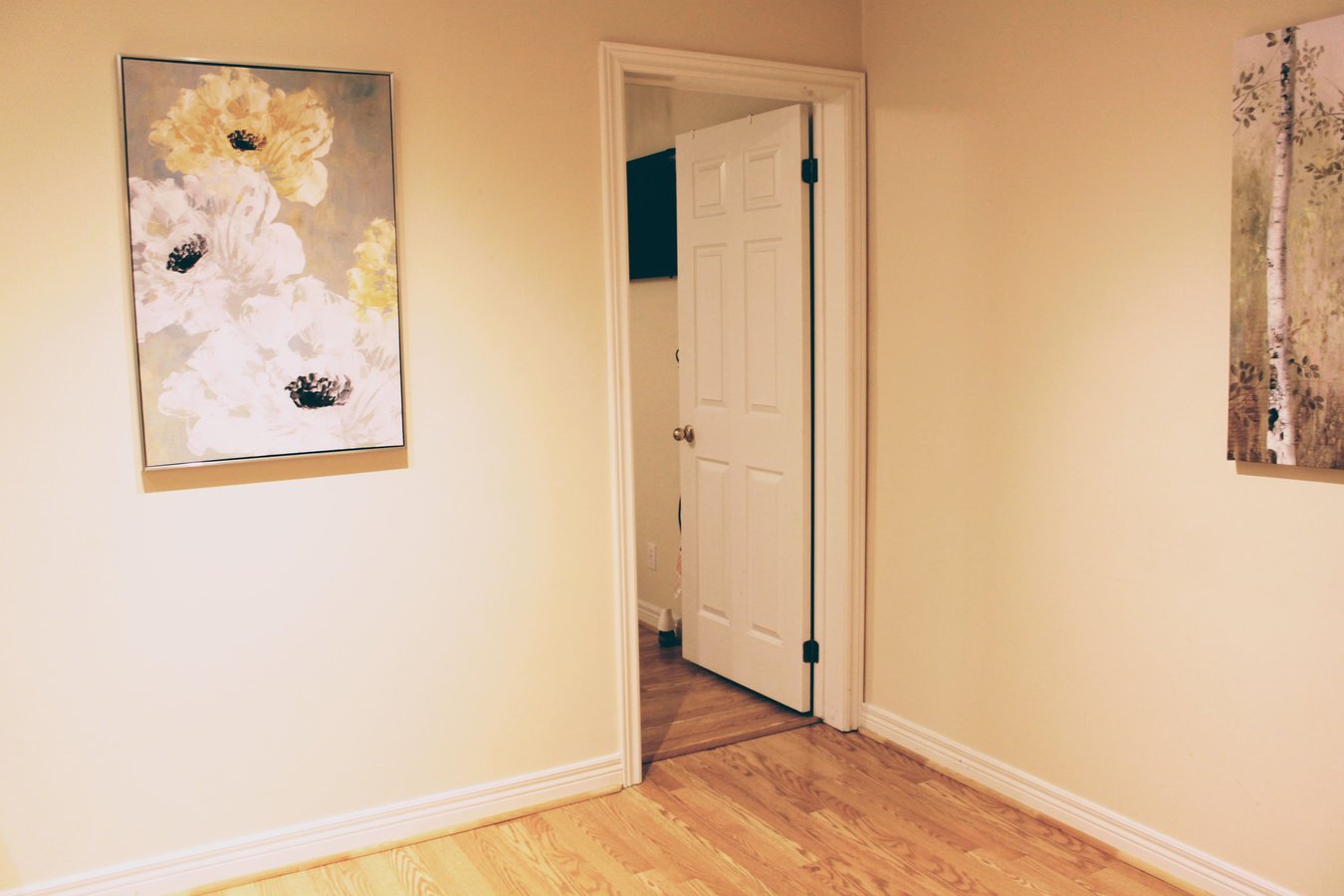 301 Gowan Avenue - Photo 6