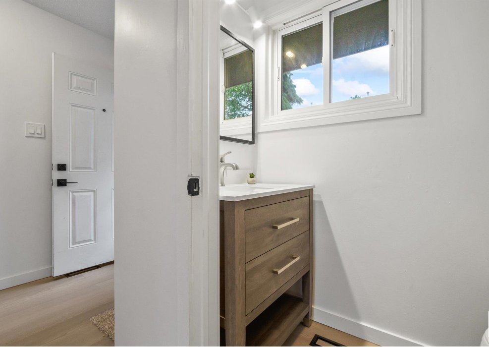 465 Abbottsfield Road Northwest - Photo 11