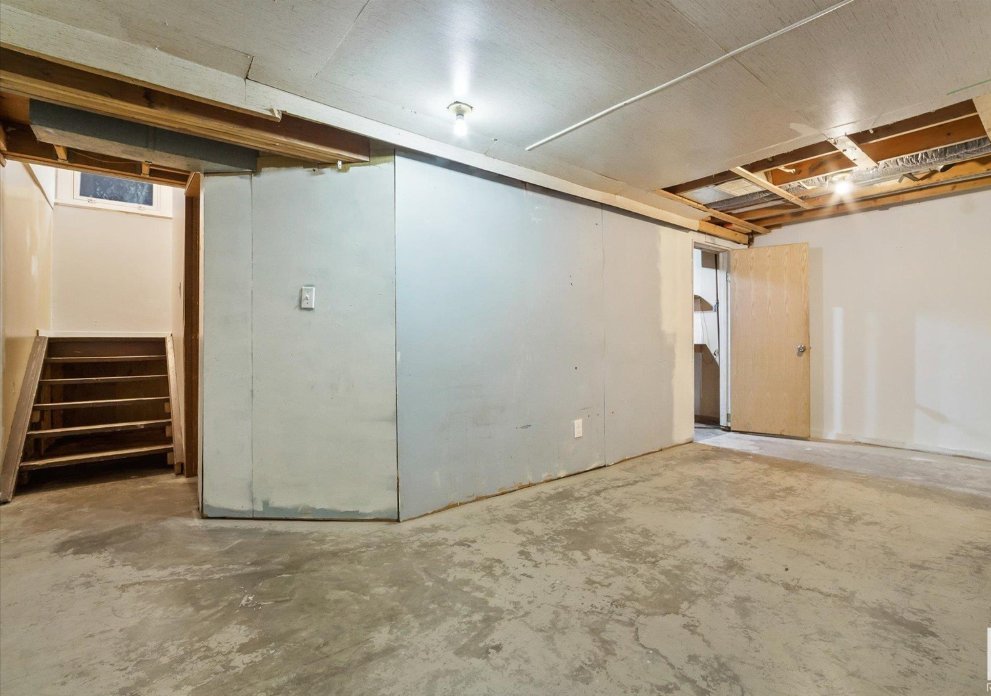 465 Abbottsfield Road Northwest - Photo 19