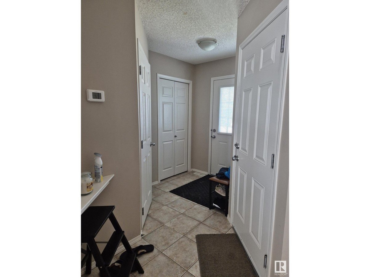 120 MAGRATH RD NW - Photo 16