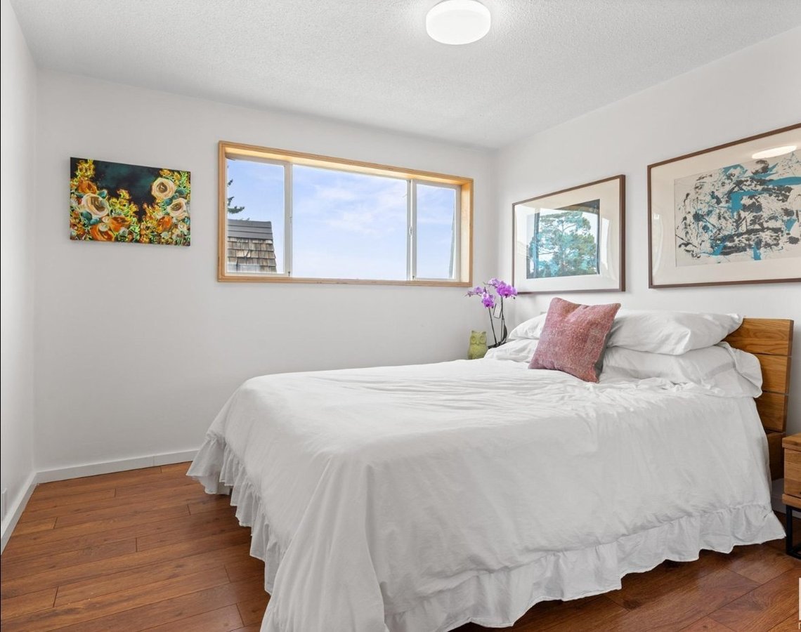 167 Mayfair Mews - Photo 13