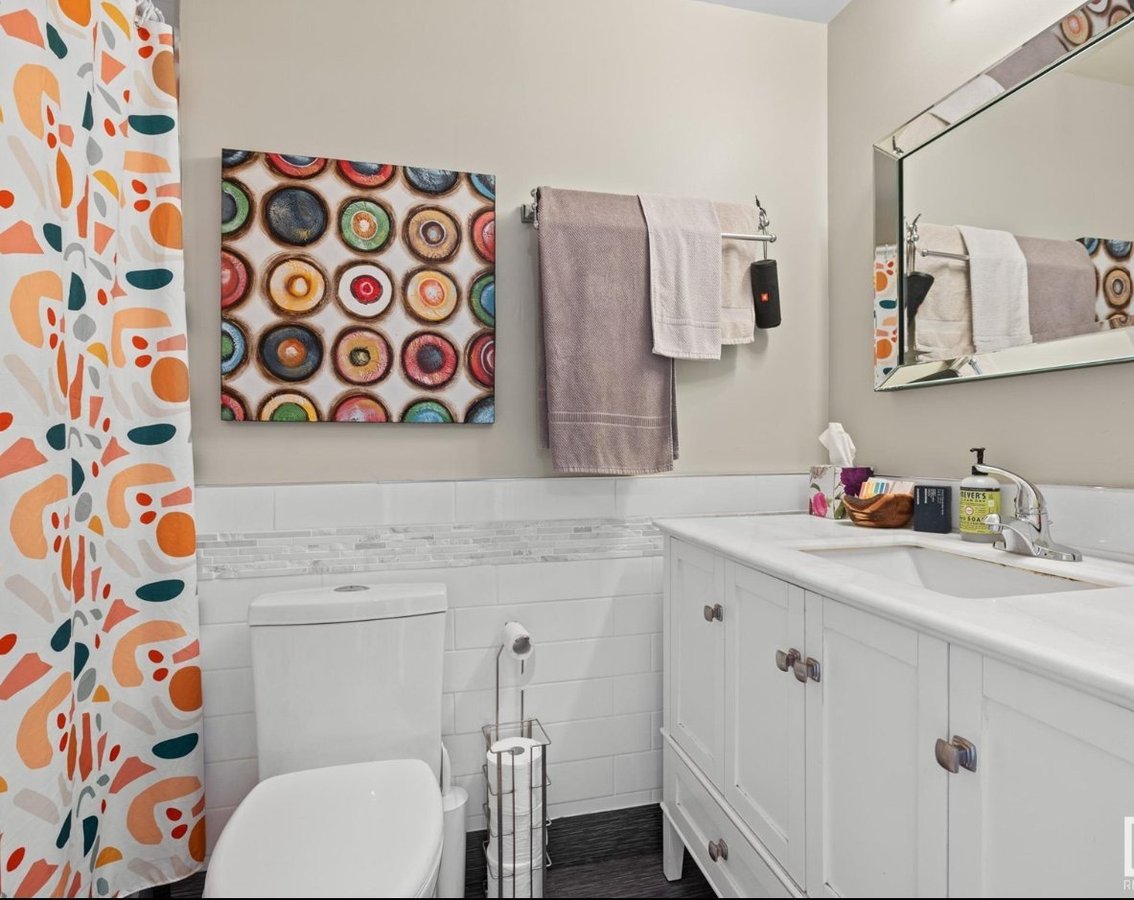 167 Mayfair Mews - Photo 15