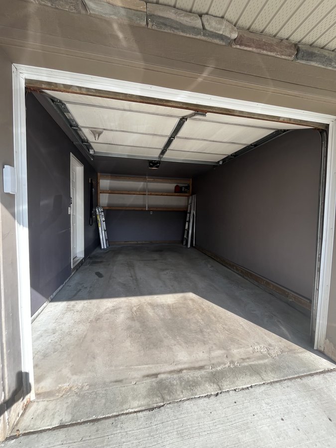 12050 17 Avenue Southwest - Photo 2
