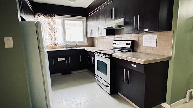 North Edmonton - Photo 5