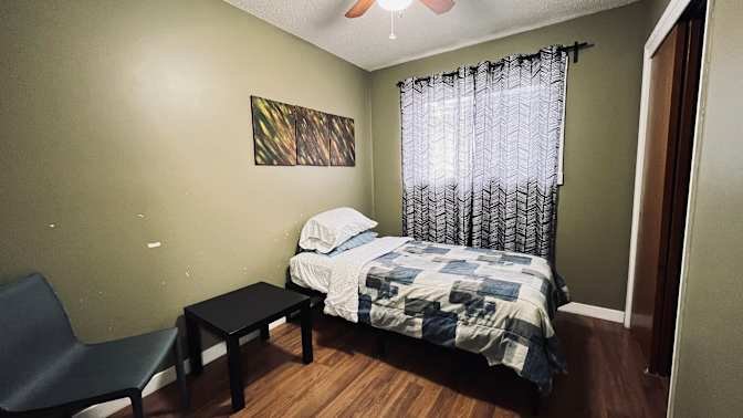 North Edmonton - Photo 6
