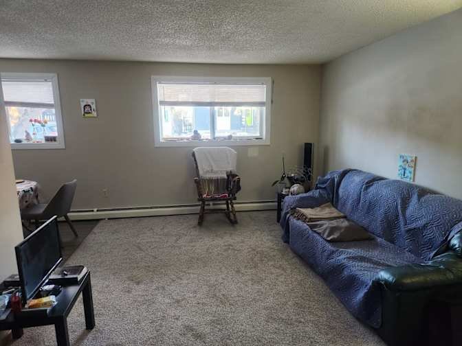 84 Avenue NW - Photo 3
