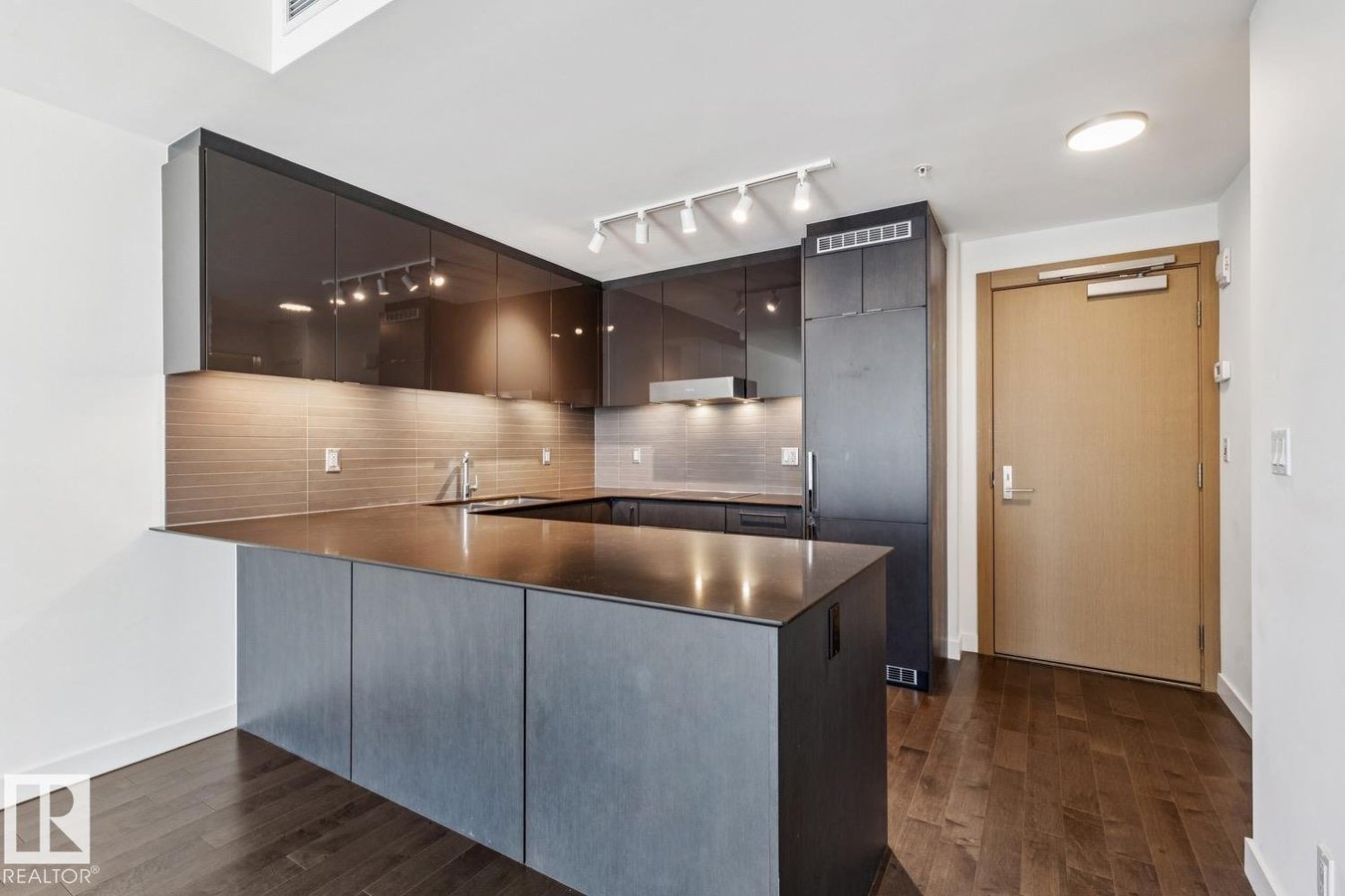 #3104 10360 102 ST NW - Photo 1