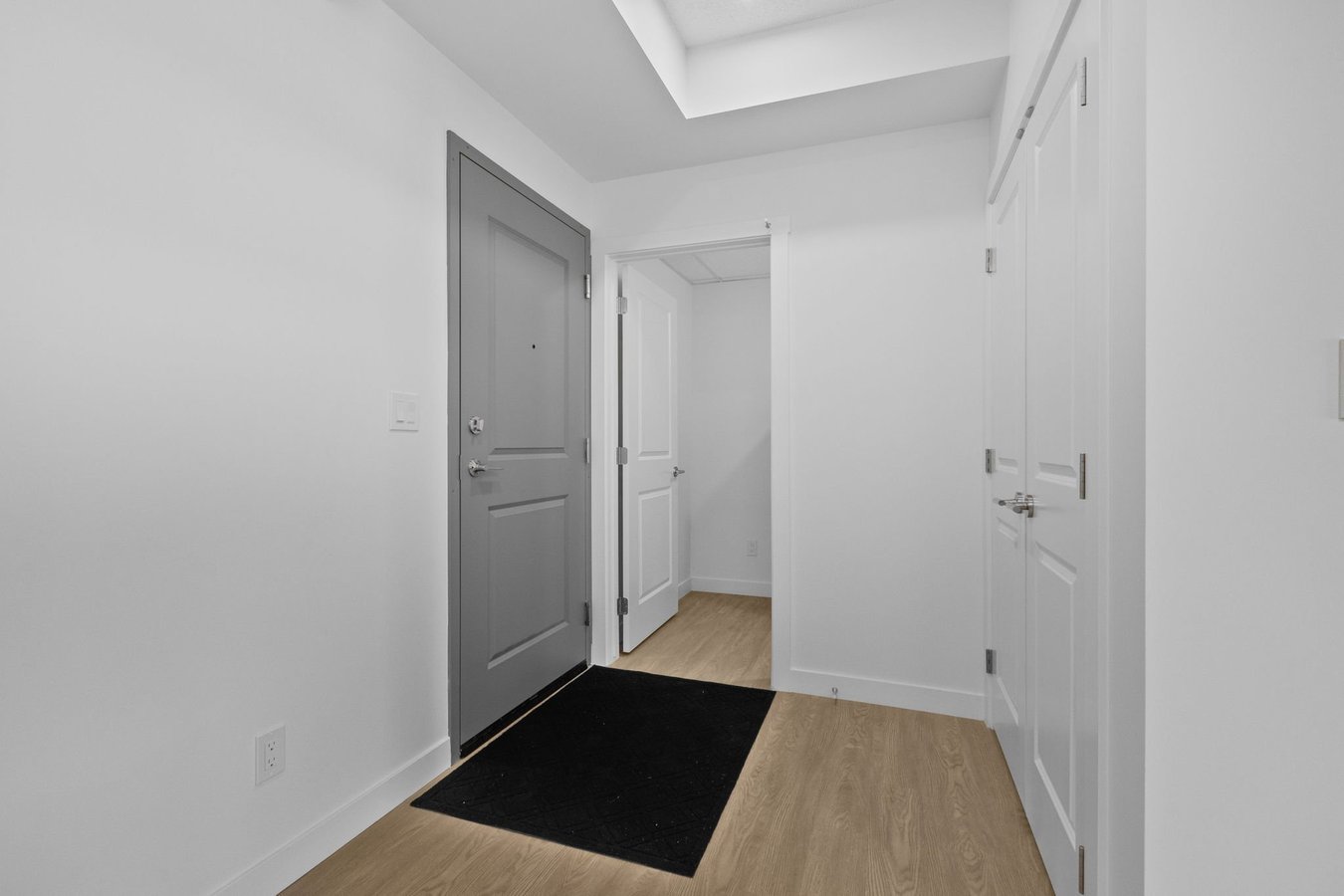 855 Daniels Way Southwest - Photo 10