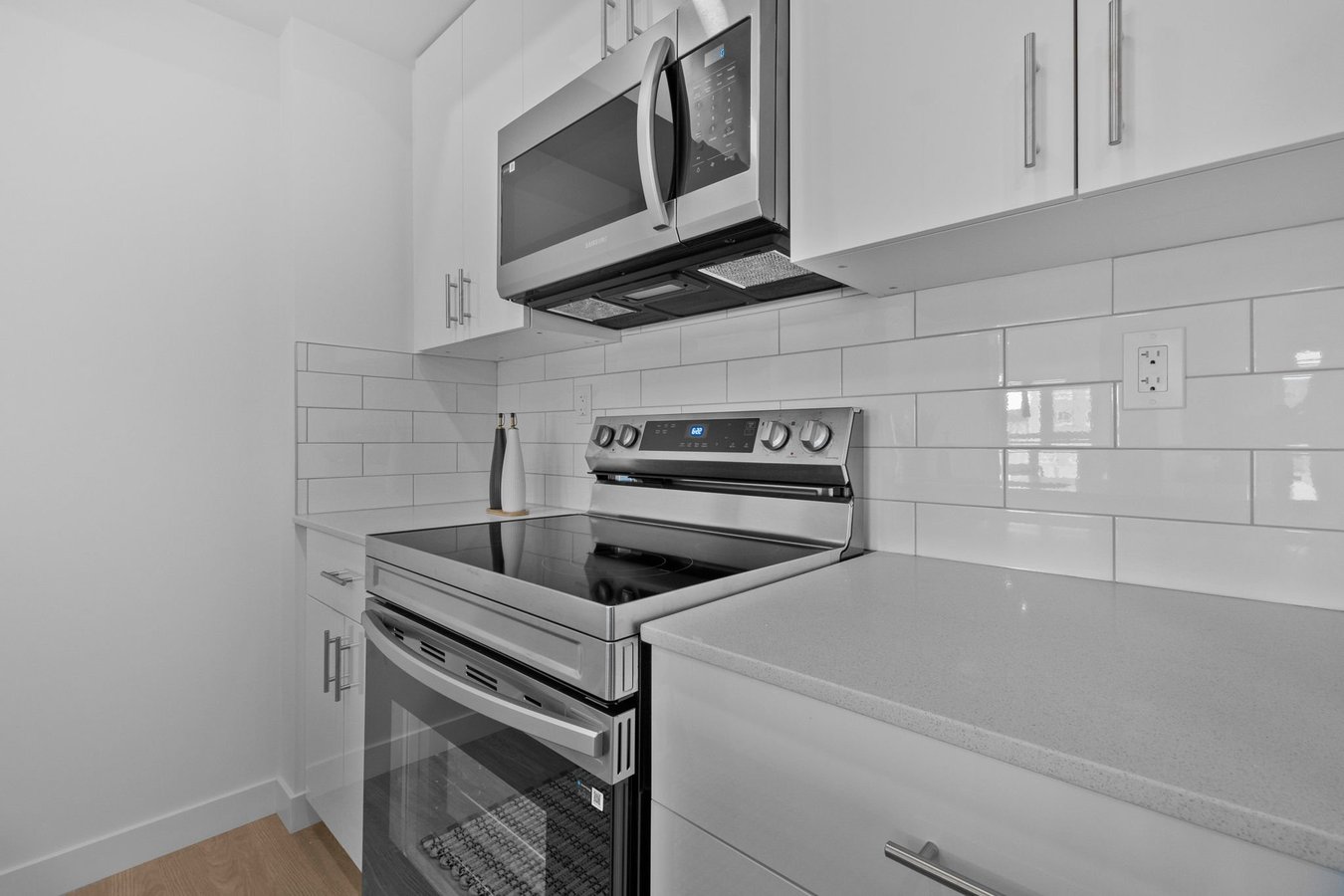 855 Daniels Way Southwest - Photo 13