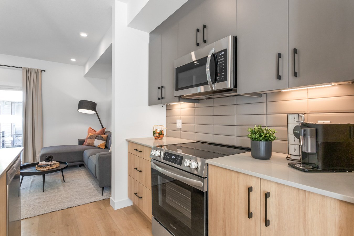 9805 153 Street Northwest - Photo 8
