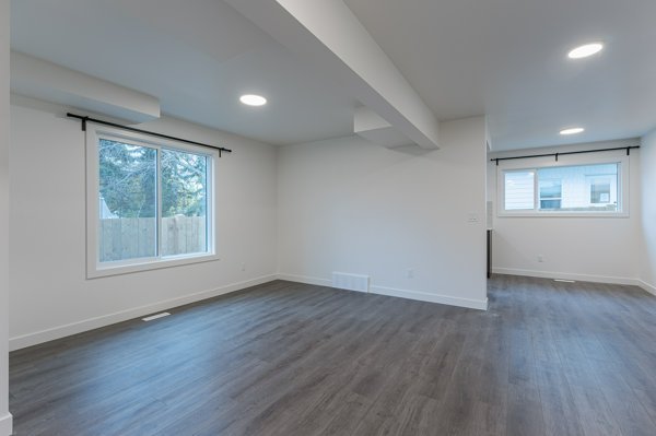14902 104 Avenue Northwest - Photo 4