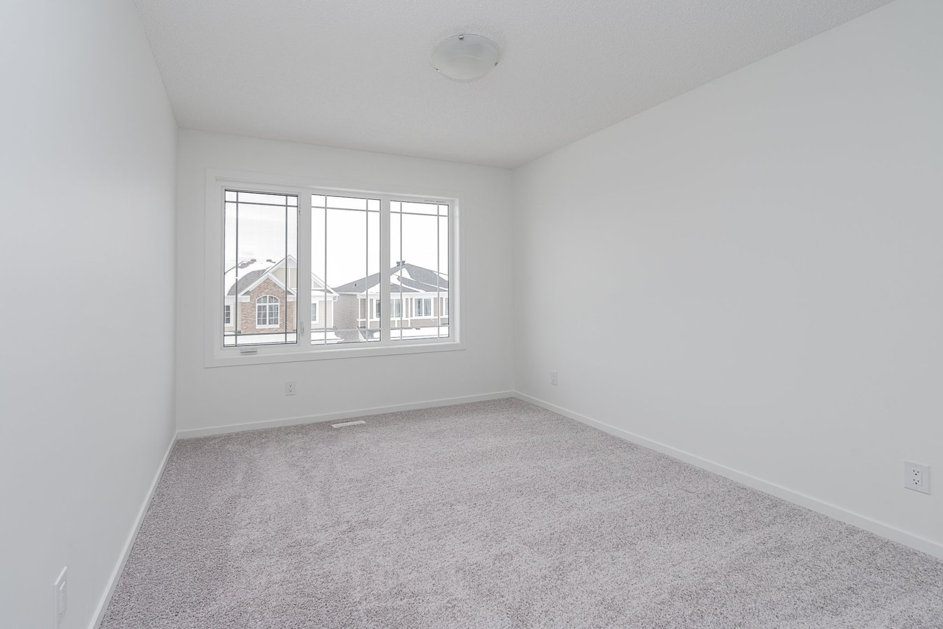 20538 21a Avenue Northwest - Photo 2