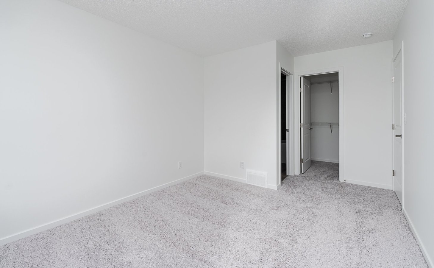 20538 21a Avenue Northwest - Photo 3
