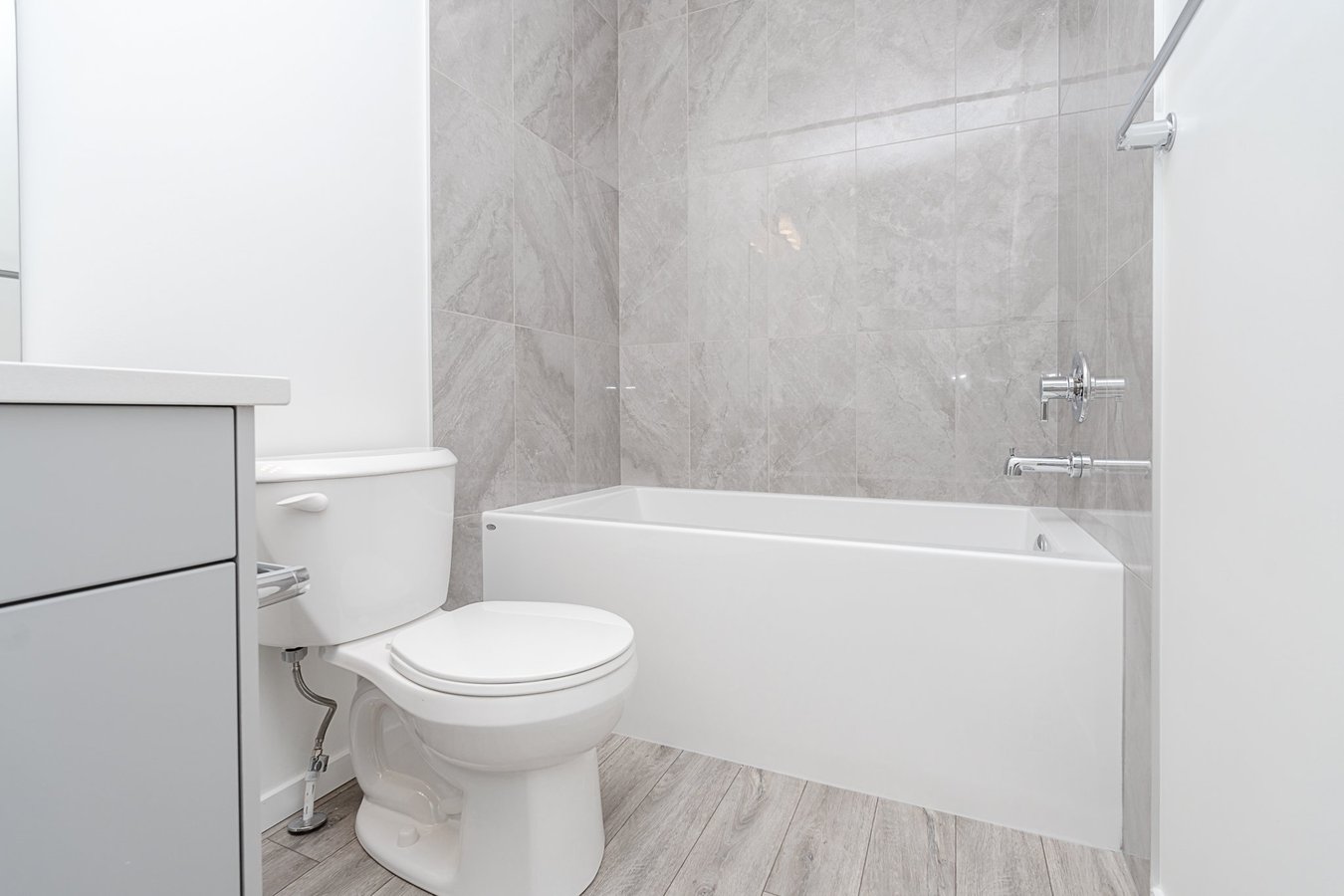 20538 21a Avenue Northwest - Photo 5