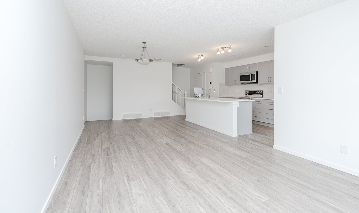 20538 21a Avenue Northwest - Photo 12