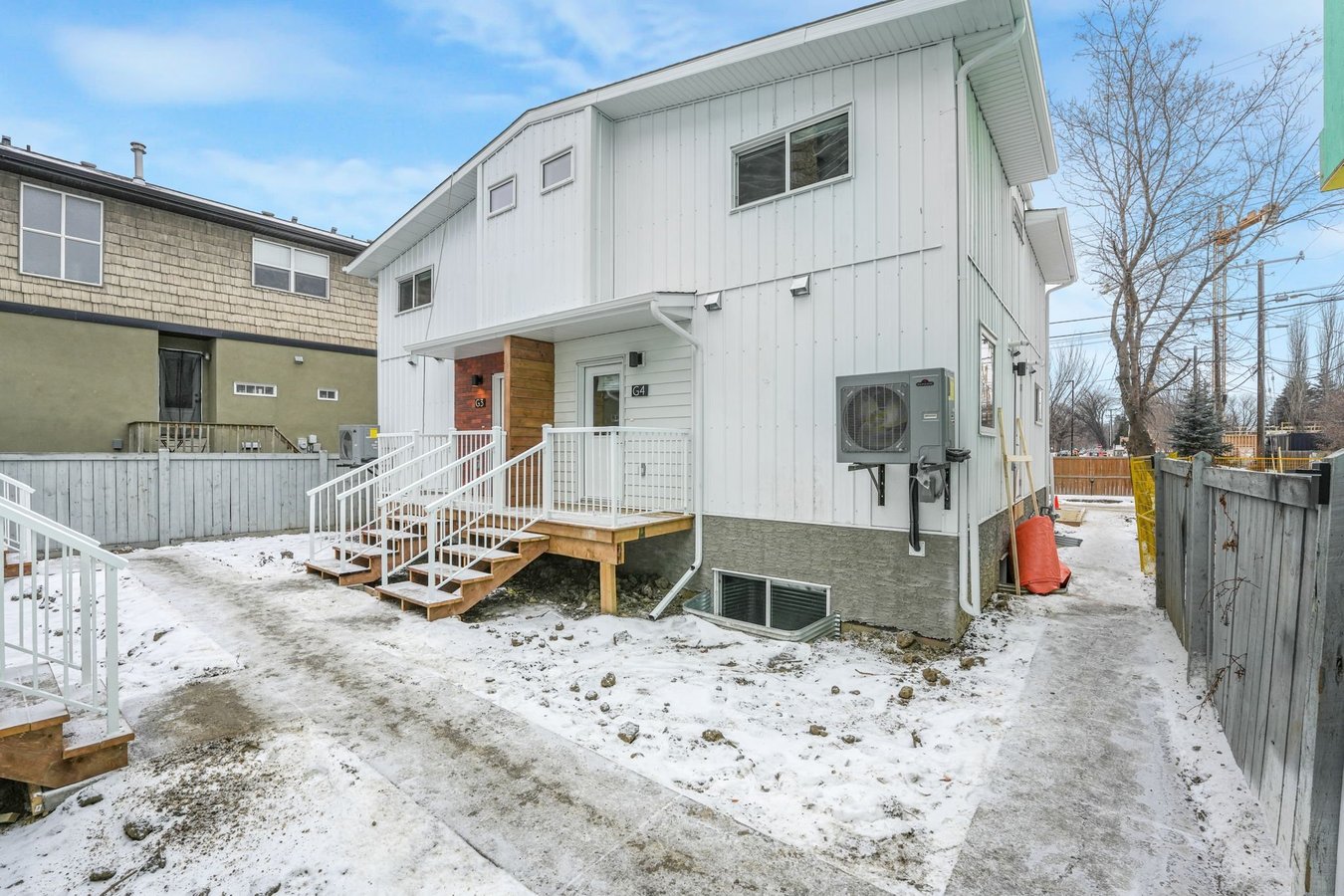 10232 140 Street Northwest - Photo 2