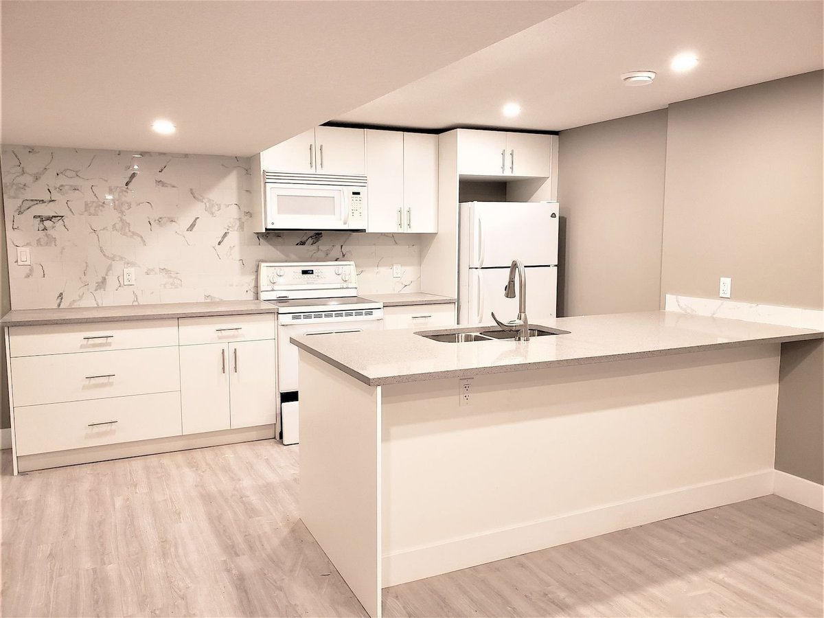 15223 118 Street Northwest - Photo 5