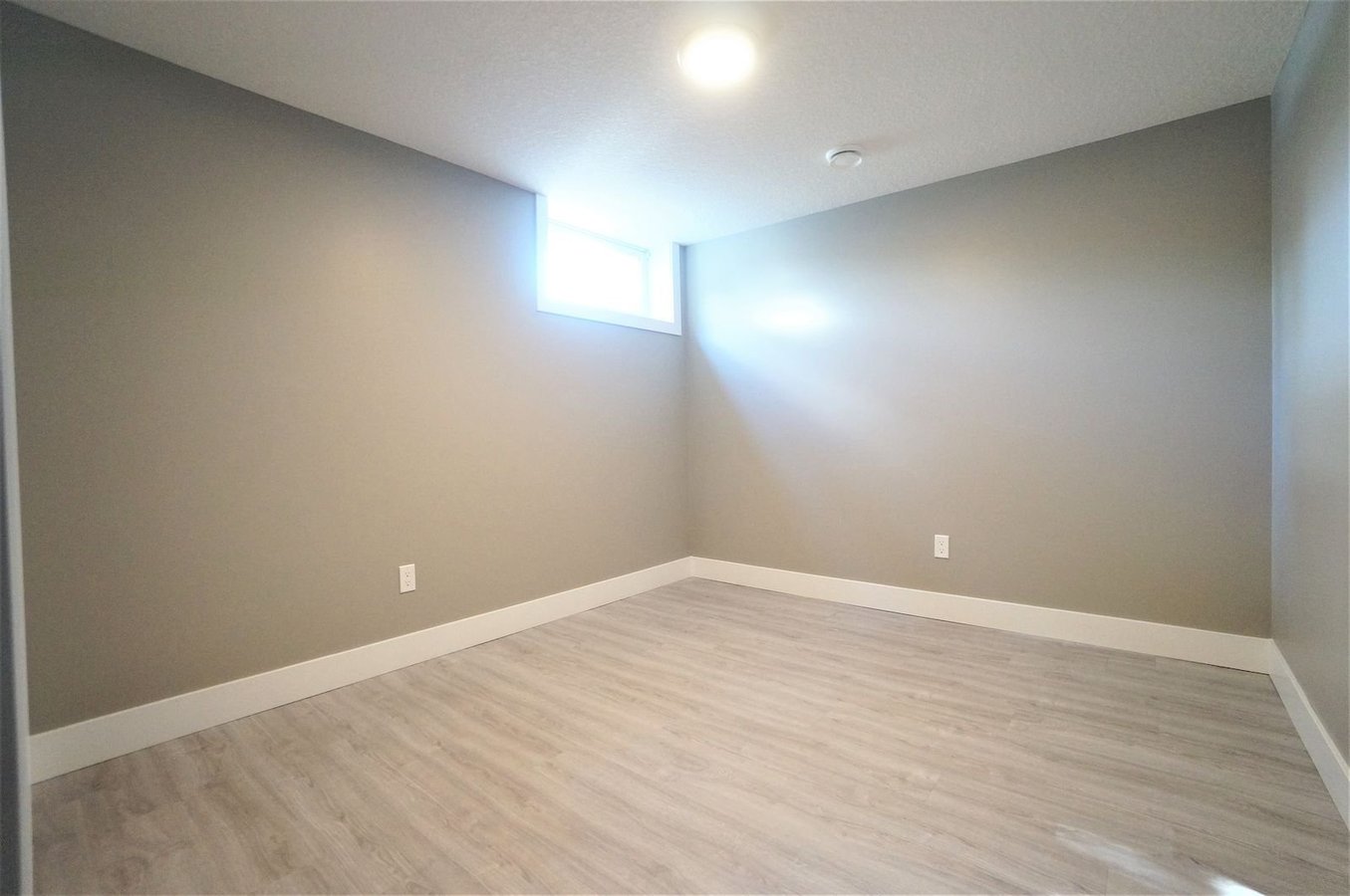 15223 118 Street Northwest - Photo 10
