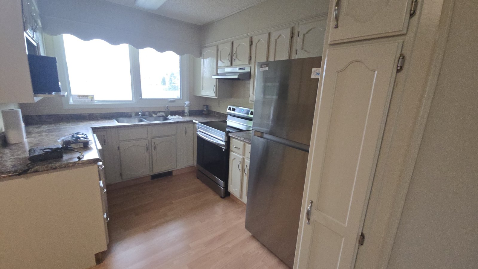 3135 67 Street Northwest - Photo 3
