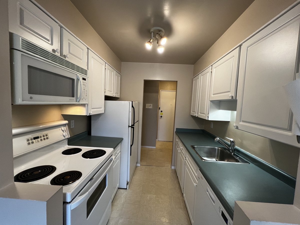 11465 41 Avenue Northwest - Photo 5