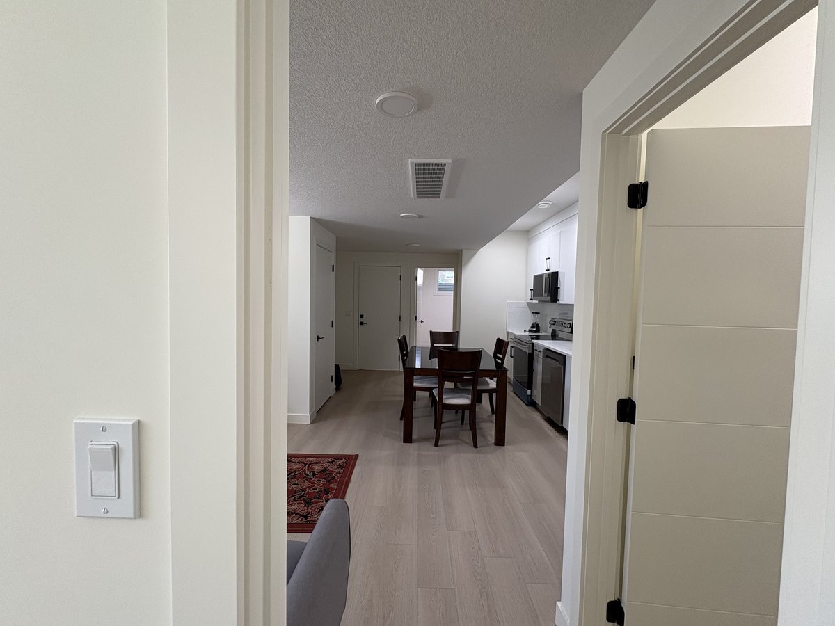 10725 70 Avenue Northwest - Photo 16
