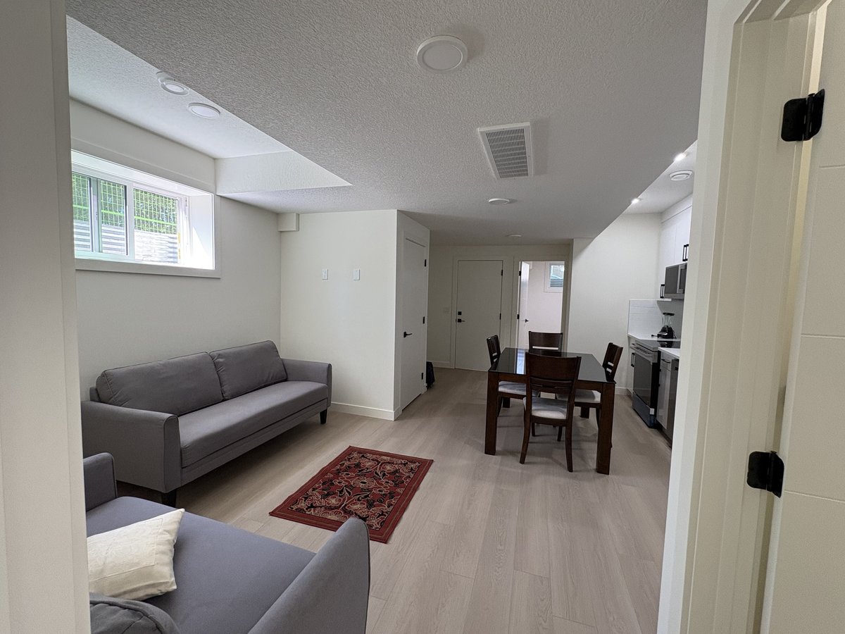 10725 70 Avenue Northwest - Photo 17