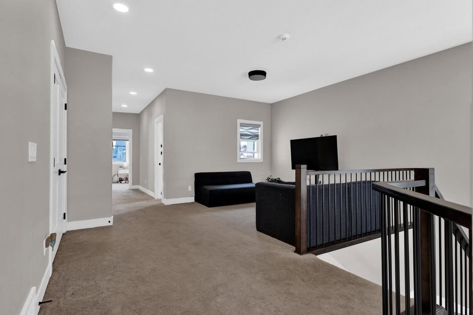 9832 225 Street Northwest - Photo 10