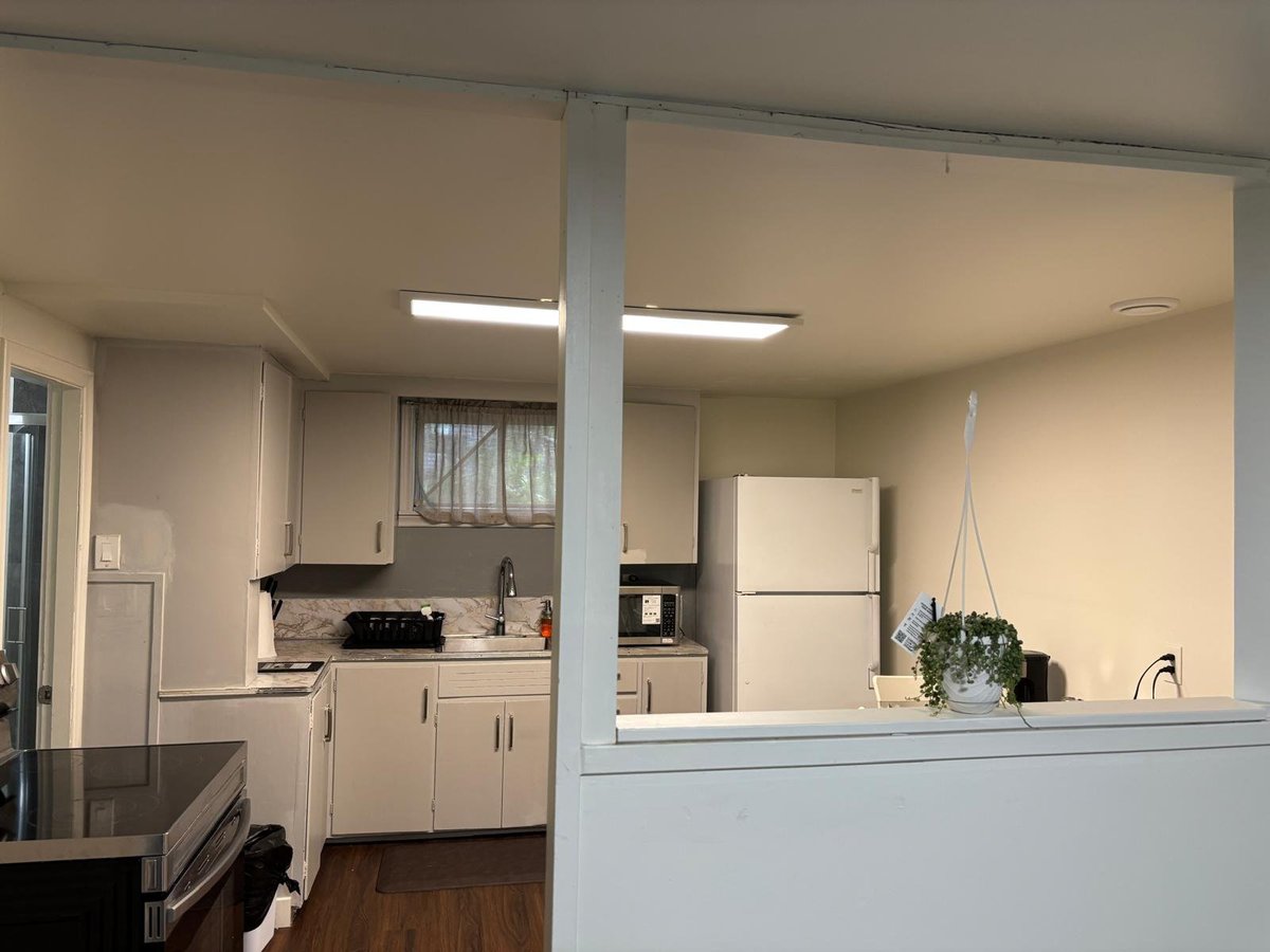 7744 77 Avenue Northwest - Photo 13