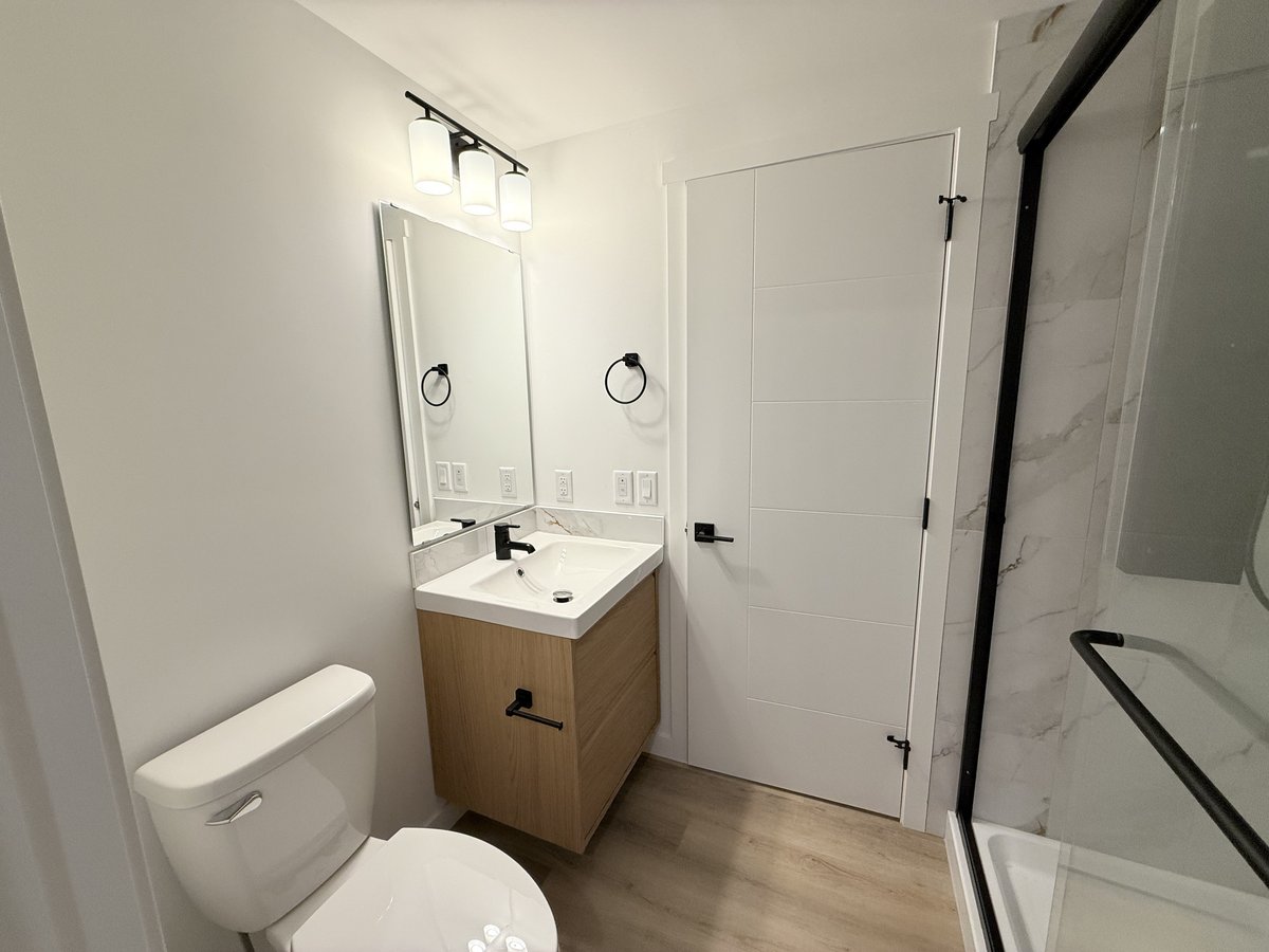 14104 21 Street Northwest - Photo 24