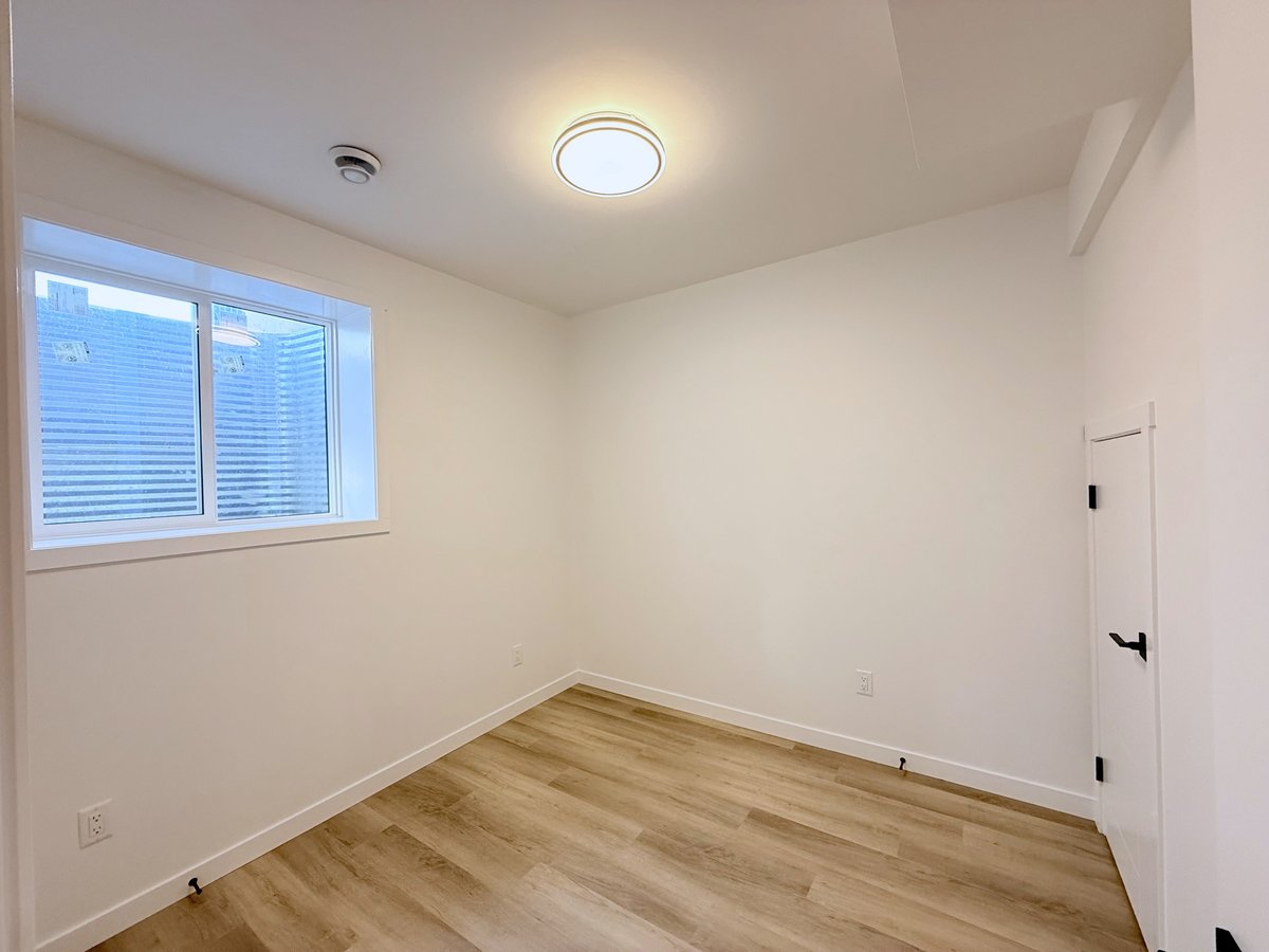 14104 21 Street Northwest - Photo 13