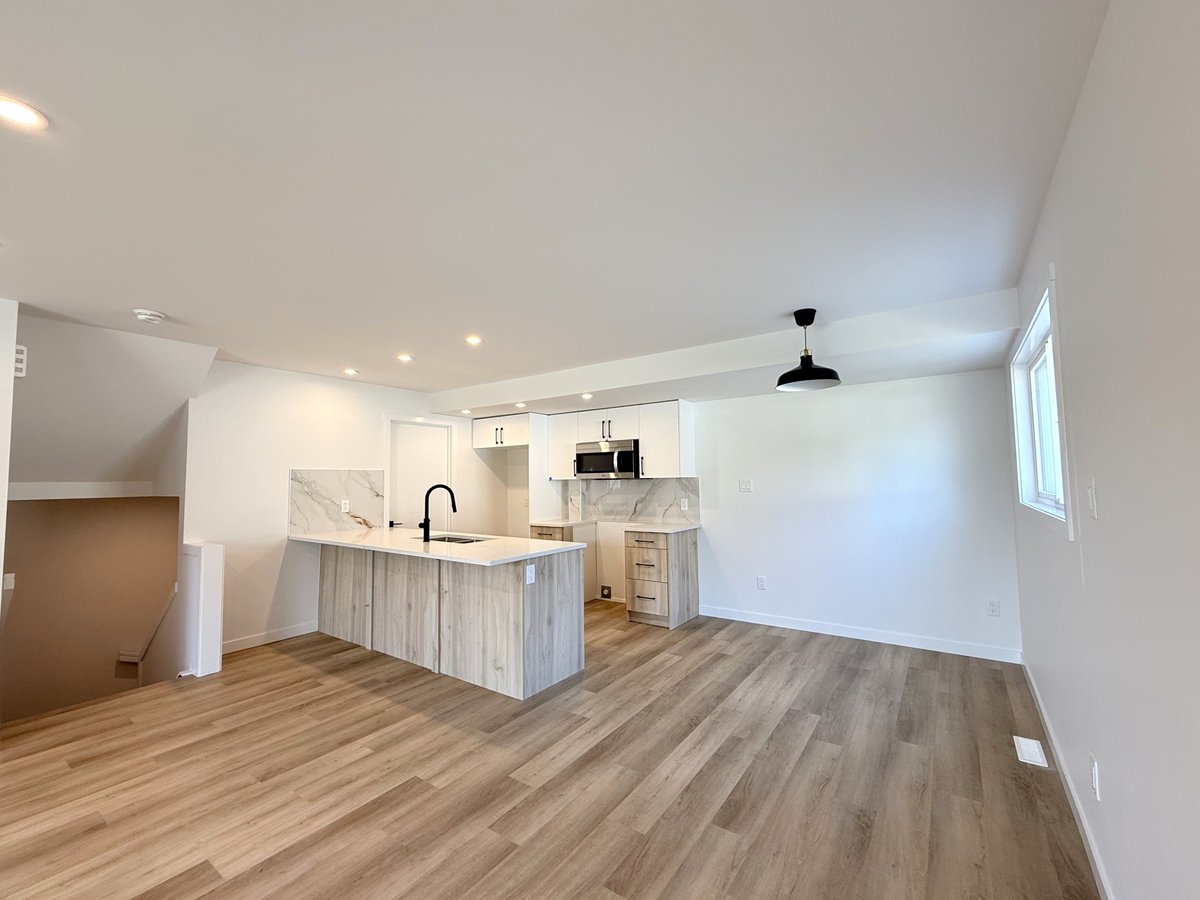 14104 21 Street Northwest - Photo 5