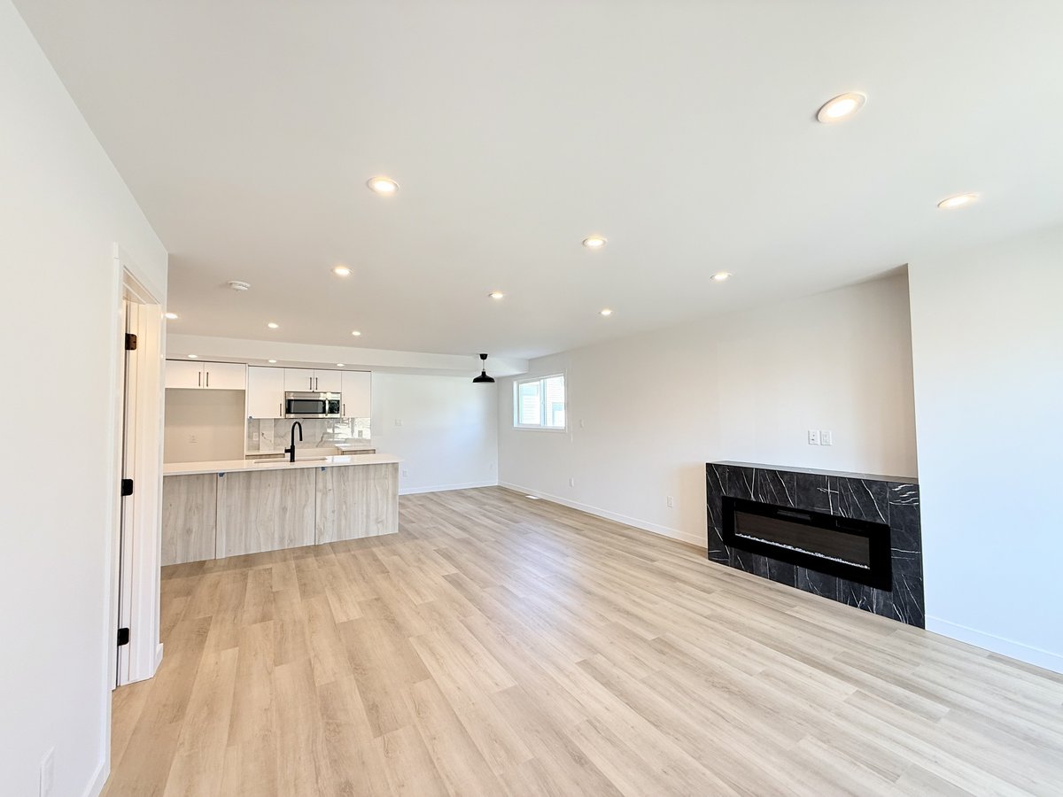 14104 21 Street Northwest - Photo 2