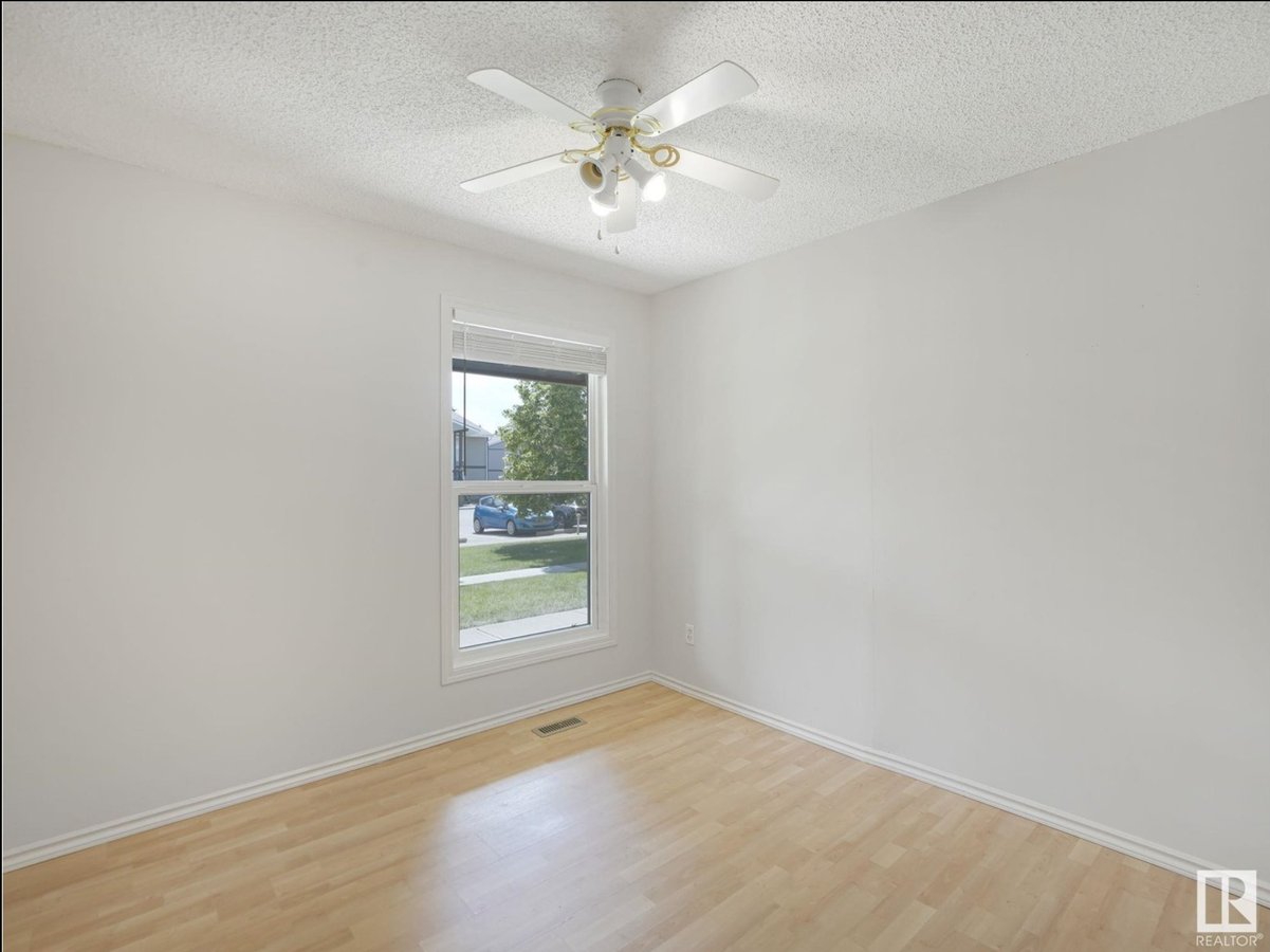 1144 Saddleback Road Northwest - Photo 11
