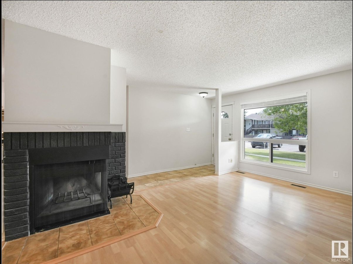 1144 Saddleback Road Northwest - Photo 7