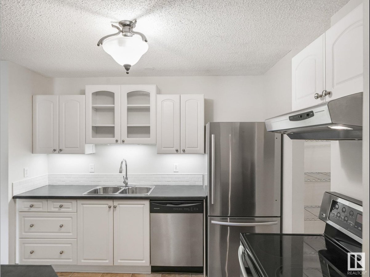 1144 Saddleback Road Northwest - Photo 17