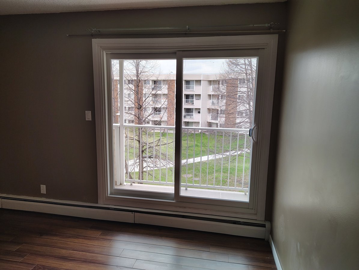11255 31 Avenue Northwest - Photo 7