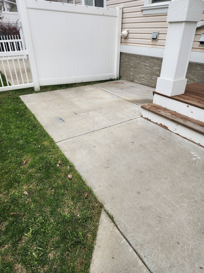 1804 70 Street Southwest - Photo 2