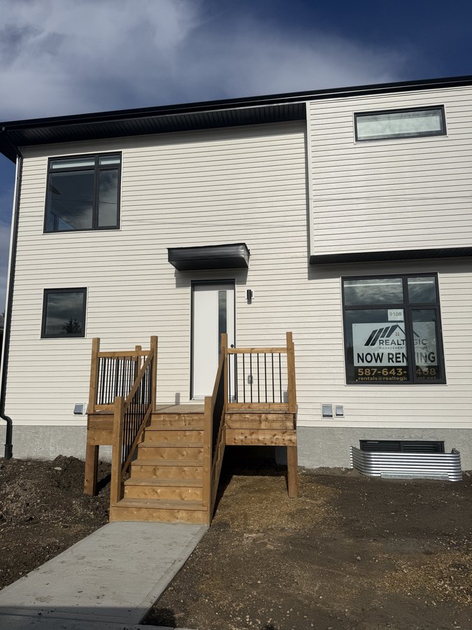 9108 156 Street - Photo 1