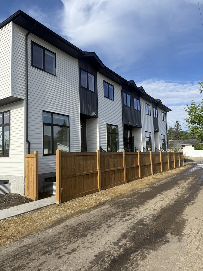 9108 156 Street - Photo 2