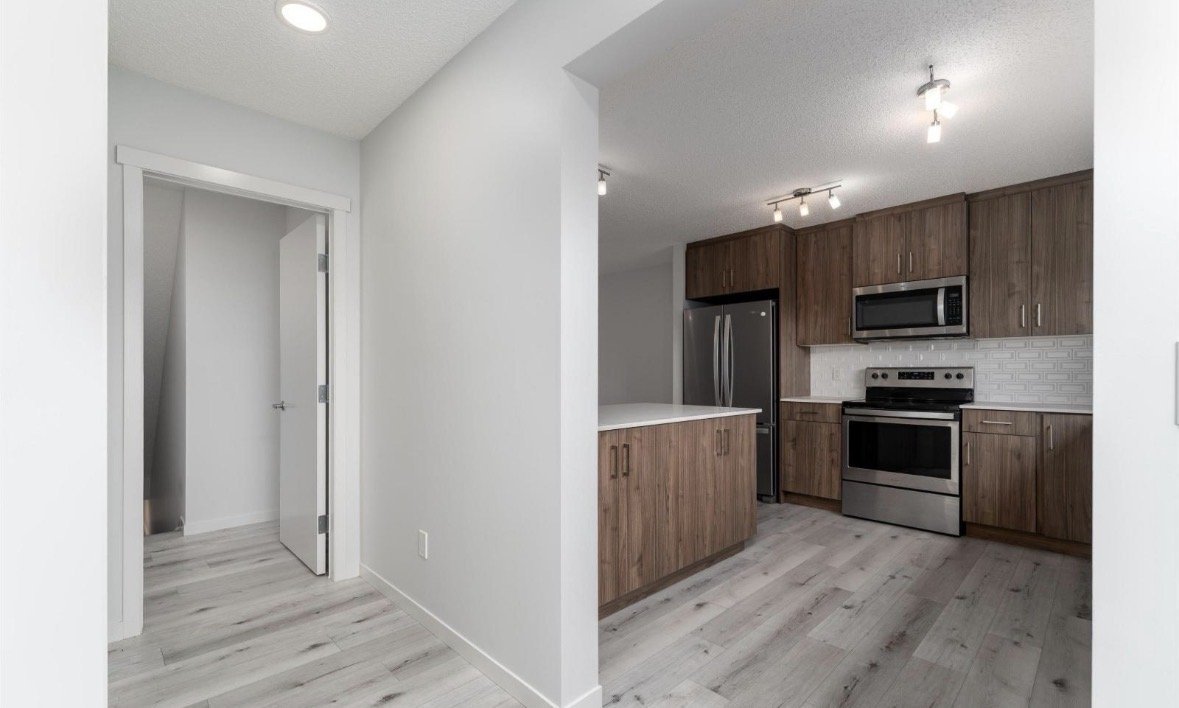 22371 93 Avenue Northwest - Photo 16