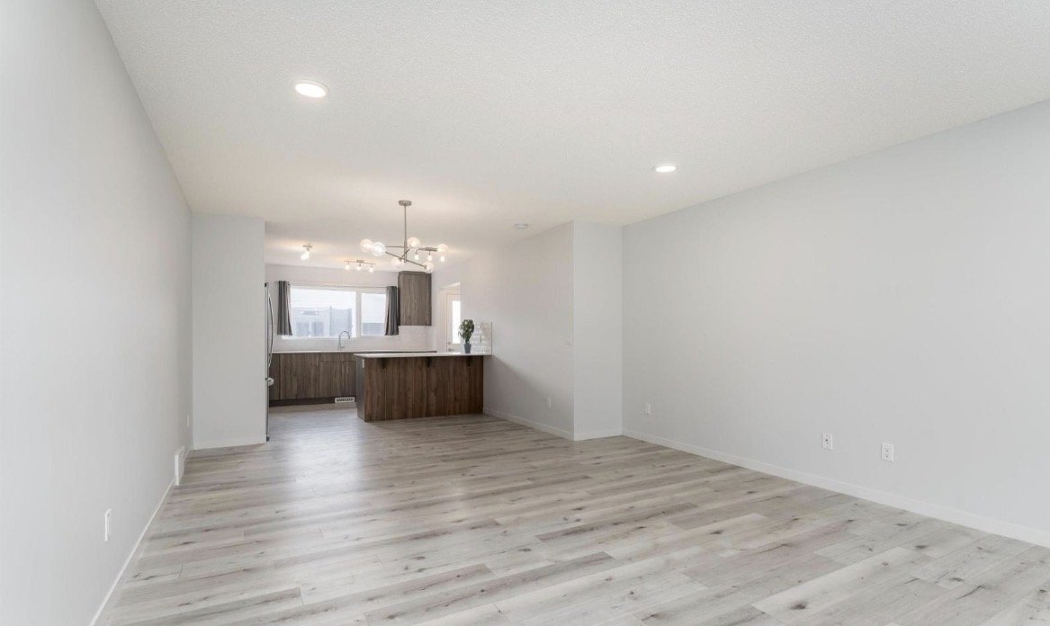 22371 93 Avenue Northwest - Photo 10
