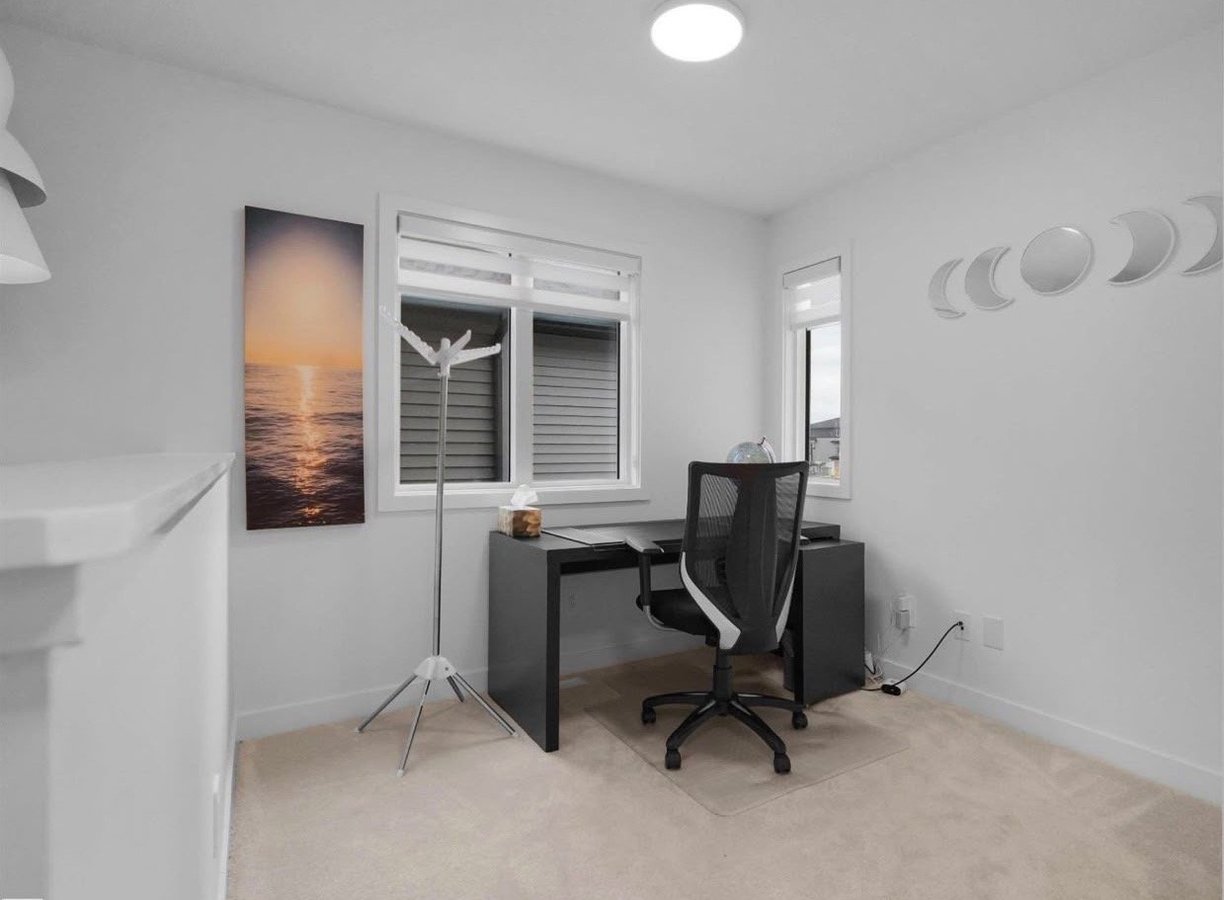 16252 19 Avenue Southwest - Photo 19