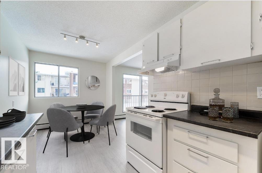 13124 126 ST NW - Photo 3