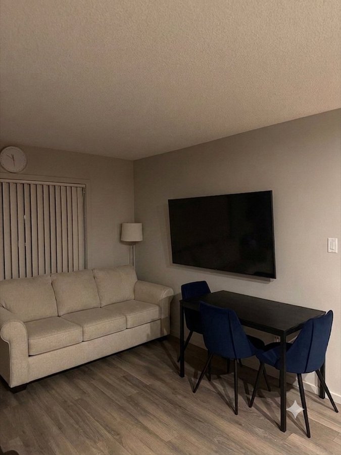390 Windermere Road Northwest - Photo 15