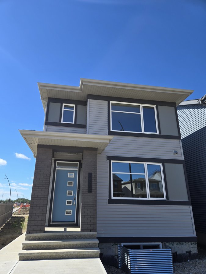 21203 25 Avenue Northwest - Photo 2